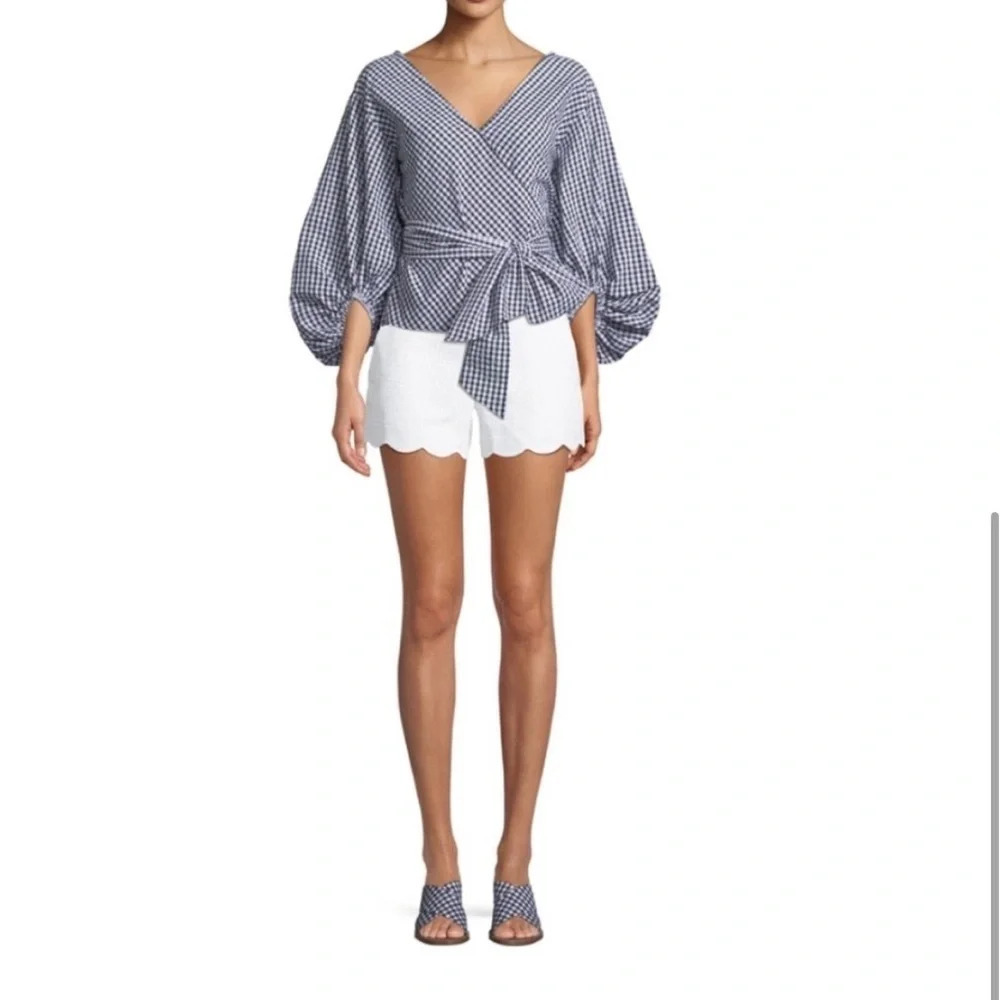 Club Monaco Amber Eyelet Scallop Shorts‎ White Size 00 Women’s NWOT 100% cotton